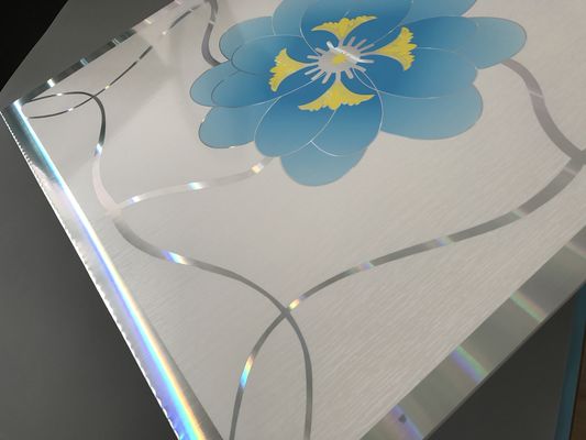 장식용 플라스틱 천장 타일 인기 천장 보드 PVC 석고 보드 건축 자재